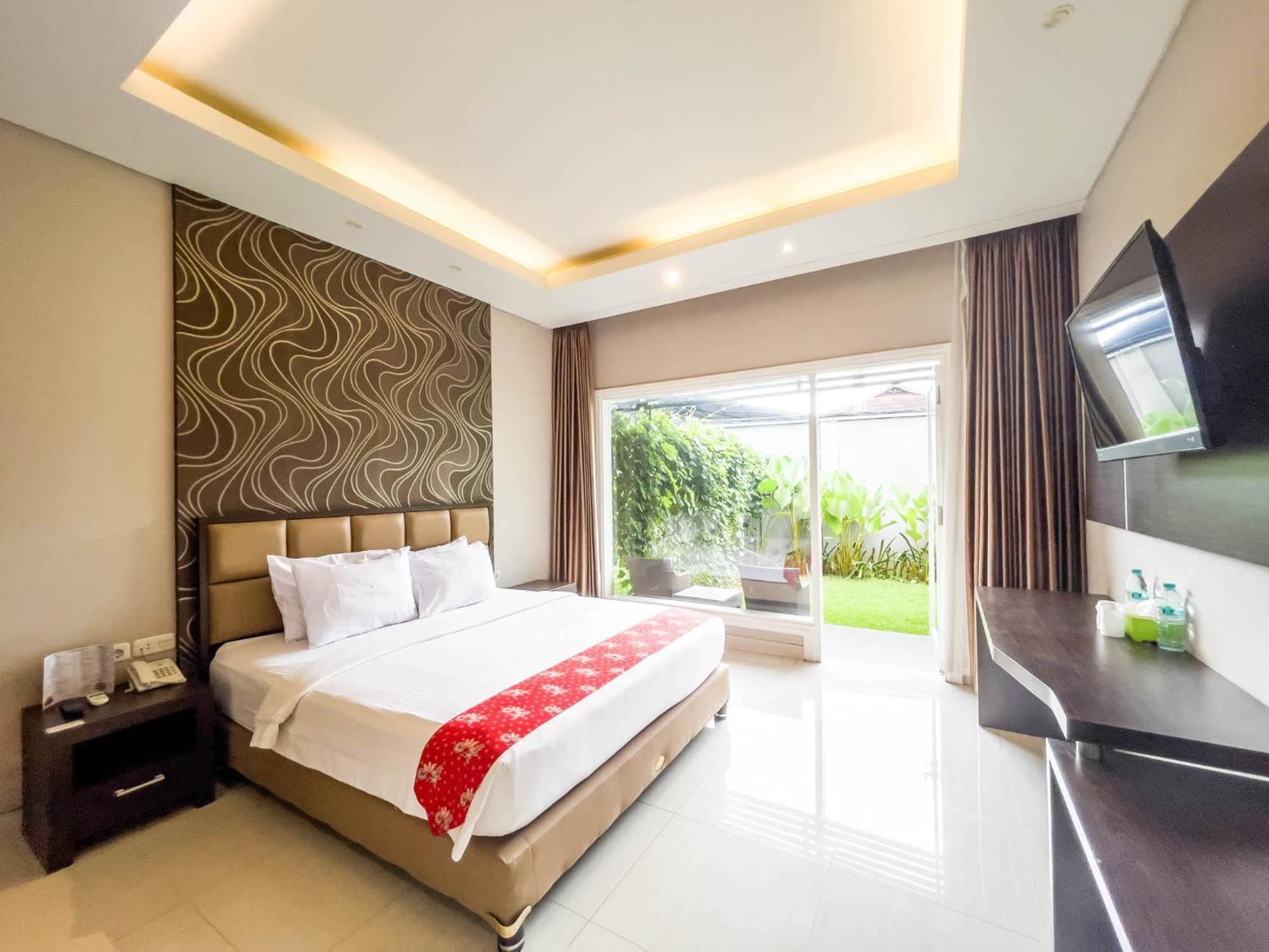 New Surya Hotel Banyuwangi  Luaran gambar